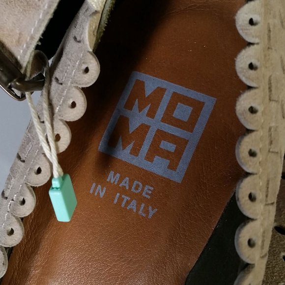 MOMA Shoes Mary Janes Size 39 Beige Block Heels Womens Size 9 - Picture 5 of 11